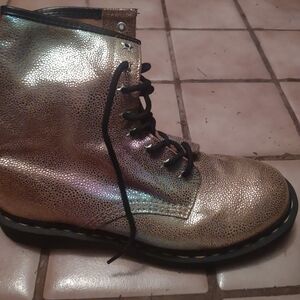 Metallic Lace-up Boots